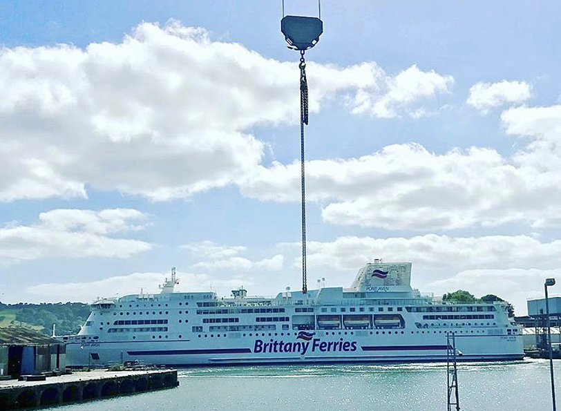 Lifting the Ferry