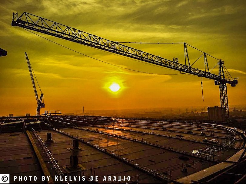 Tottenham Hotspur Stadium WOLFKRAN 10037 - 100 Meter Saddle Jib 